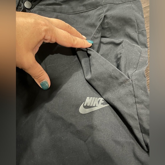 NIKE drawstring trouser pants with elasticized cuff - Picture 4 of 16
